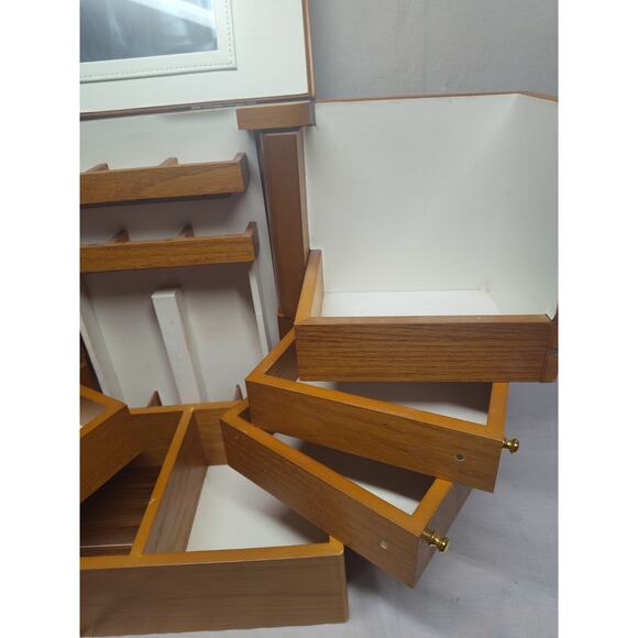 Lori Greiner Makeup or Jewelry Organizer Clever & Unique Creations 4 Tier - Picture 6 of 9